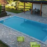 Дом отдыха Crystal Pool *